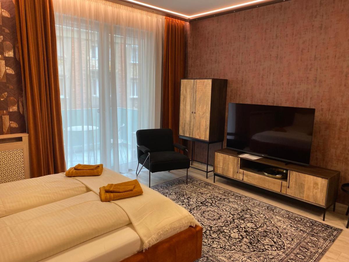 Grand Suites Corvin Будапеща Екстериор снимка