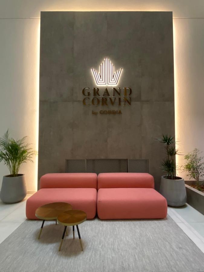 Grand Suites Corvin Будапеща Екстериор снимка