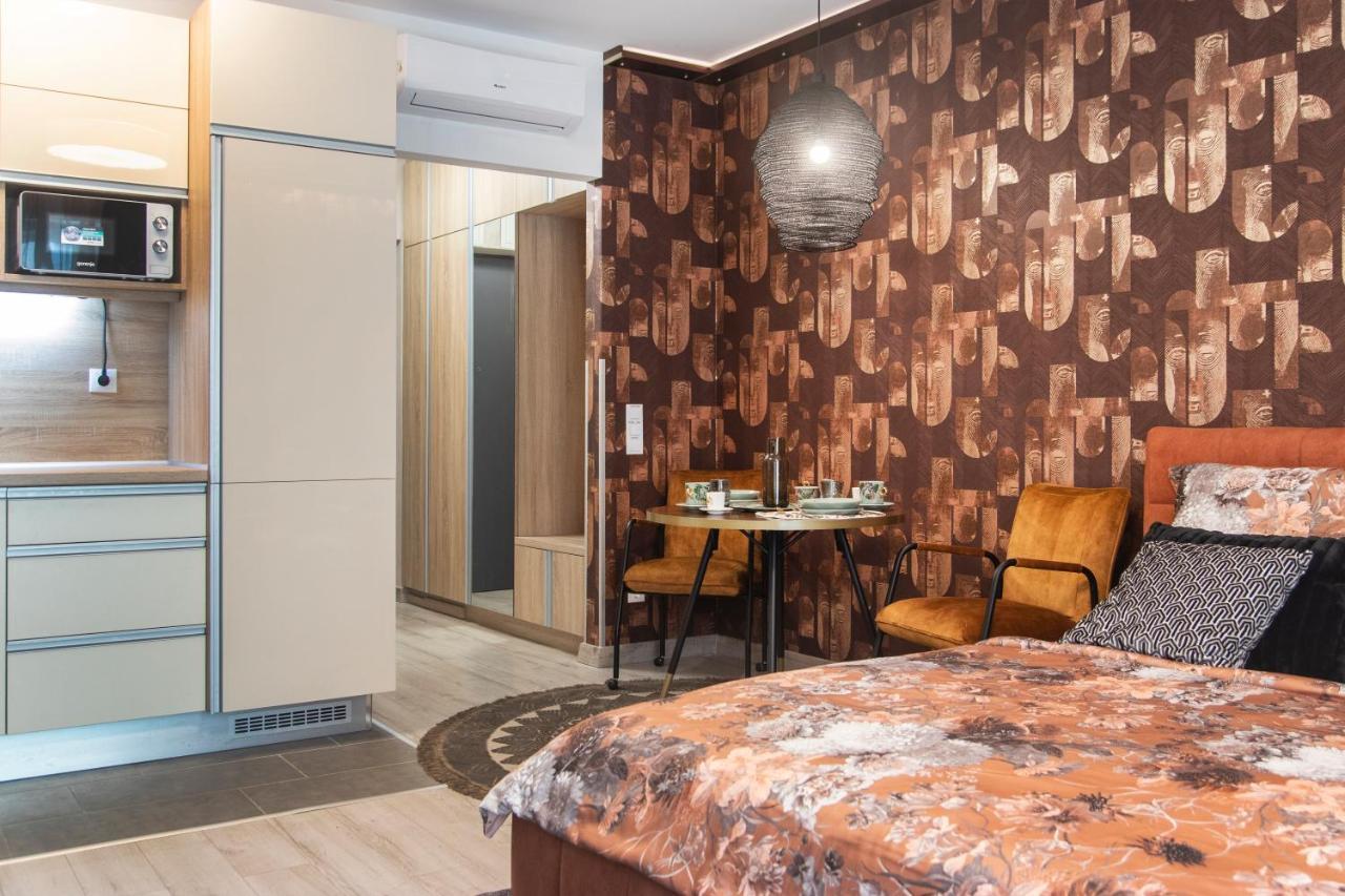 Grand Suites Corvin Будапеща Екстериор снимка