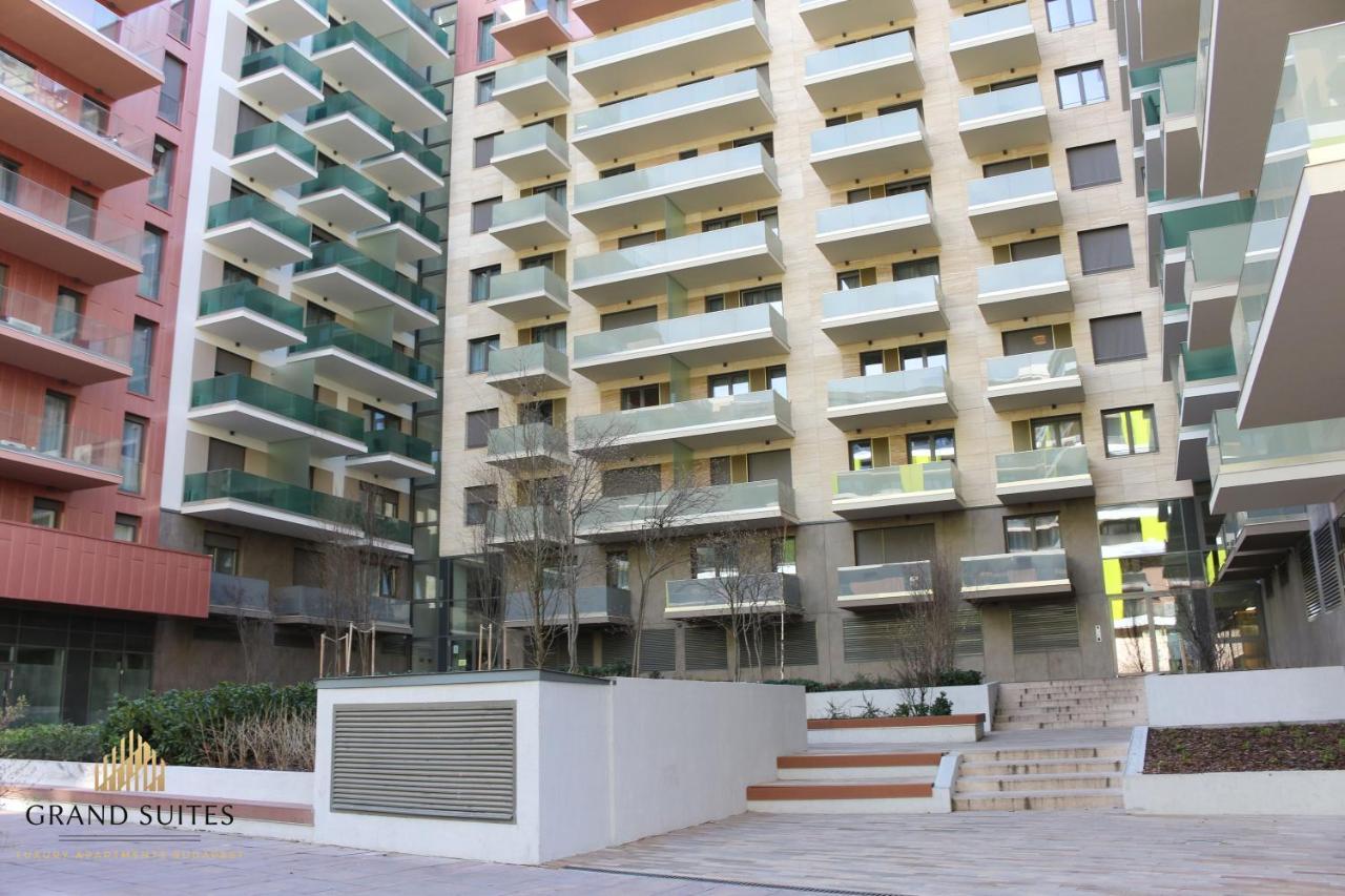 Grand Suites Corvin Будапеща Екстериор снимка